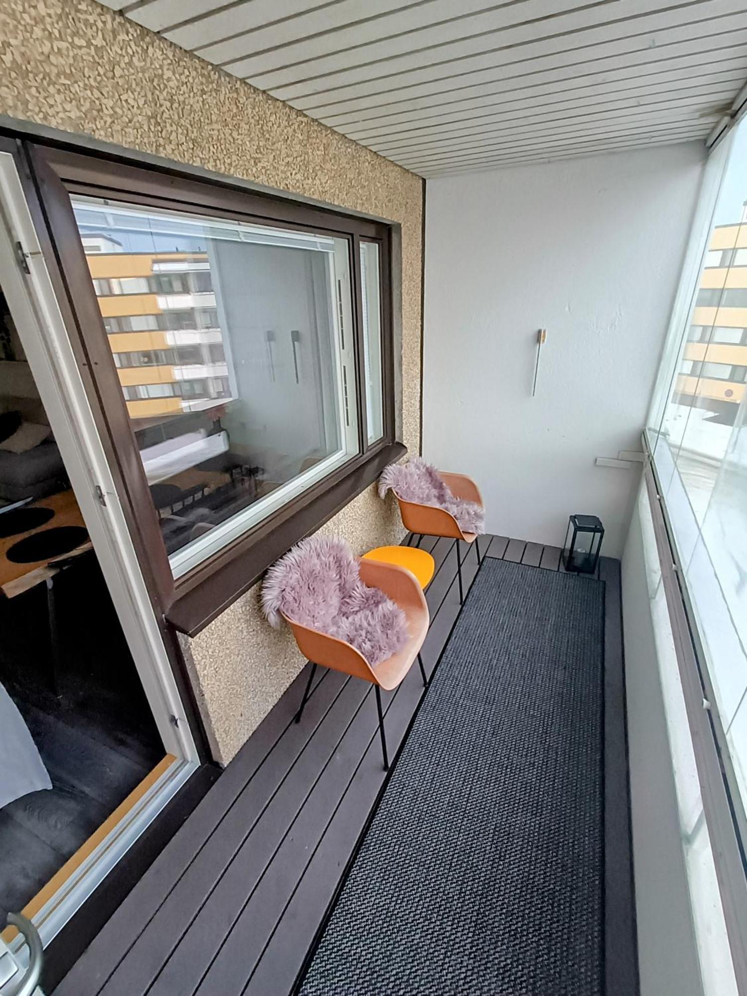 Big 88M2 Apartment In The Center Rovaniemi Ngoại thất bức ảnh