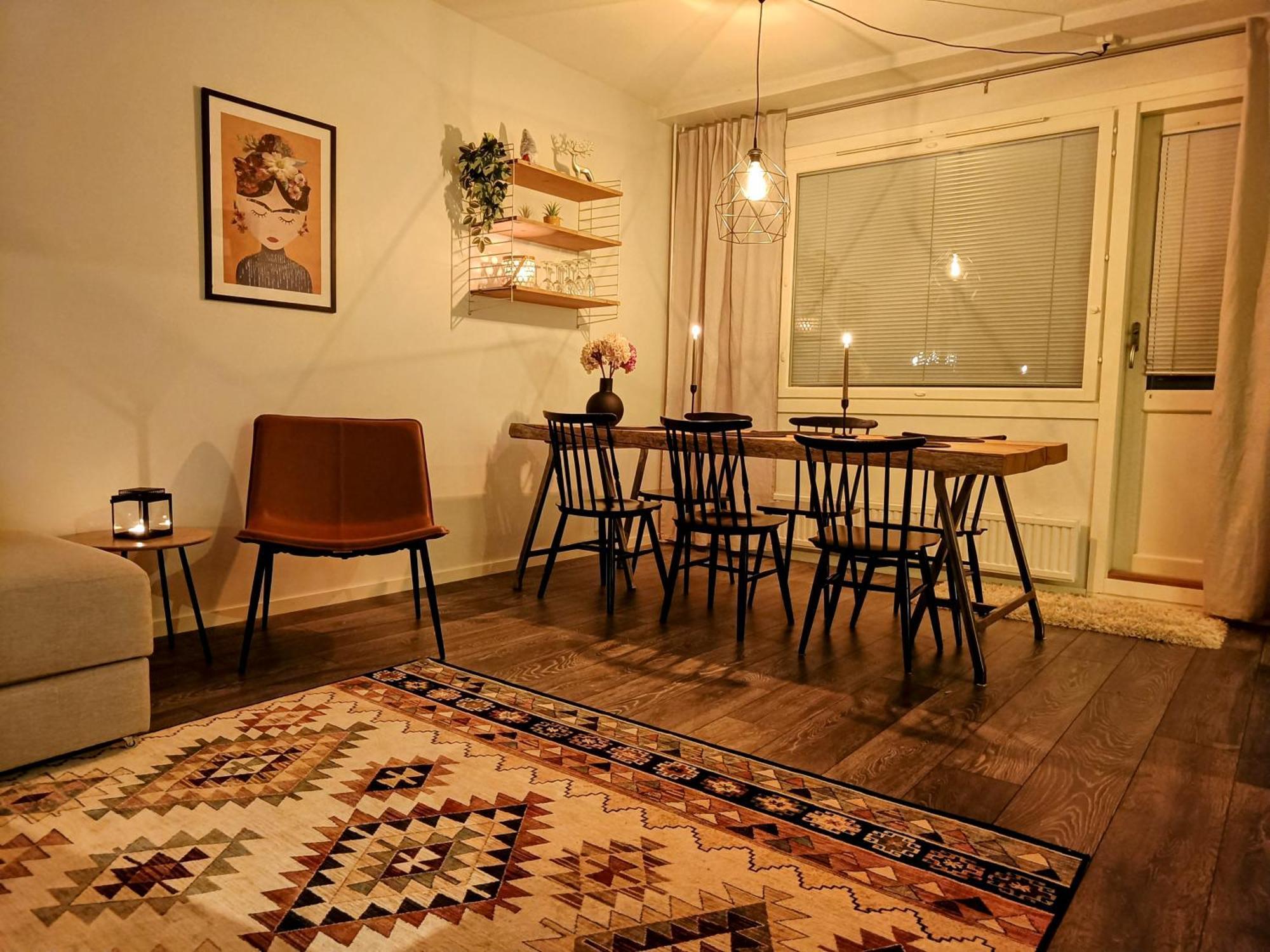 Big 88M2 Apartment In The Center Rovaniemi Ngoại thất bức ảnh