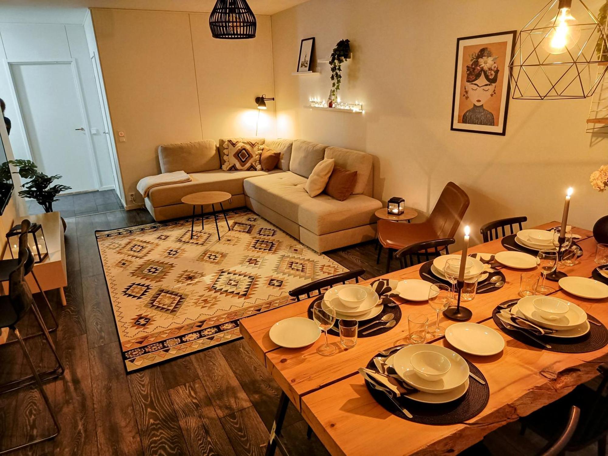 Big 88M2 Apartment In The Center Rovaniemi Ngoại thất bức ảnh